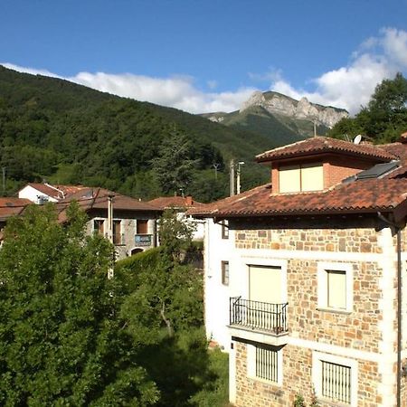 Vila Casa Pirri Espinama Exteriér fotografie