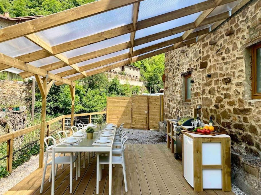 Vila Casa Pirri Espinama Exteriér fotografie